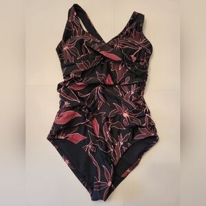Eddie Bauer Floral Black and Pink Women's Swimsuit Small